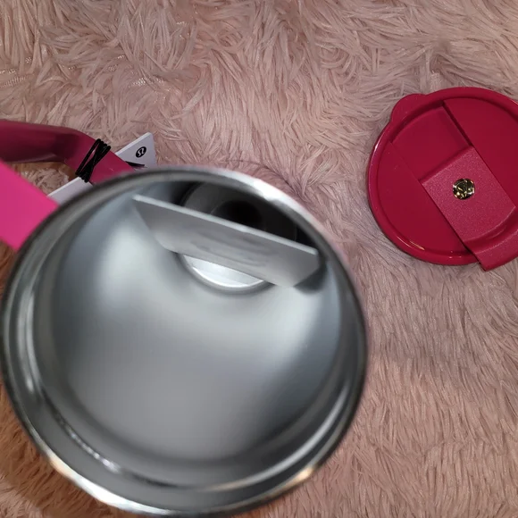 Lululemon Pink 20 oz. Insulated Thermos - Picture 3 of 3